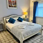 Zoe Bistro & Bed & Breakfast 4*