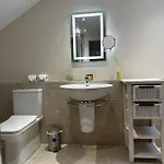 Zoe Bistro & 4*